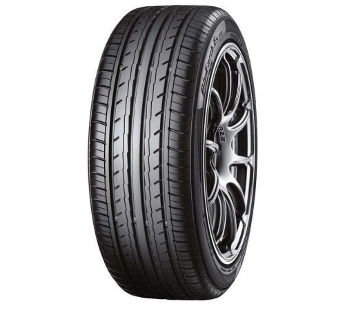 Шины 205/65R15 YOKOHAMA BluEarth-Es ES32 99H TL